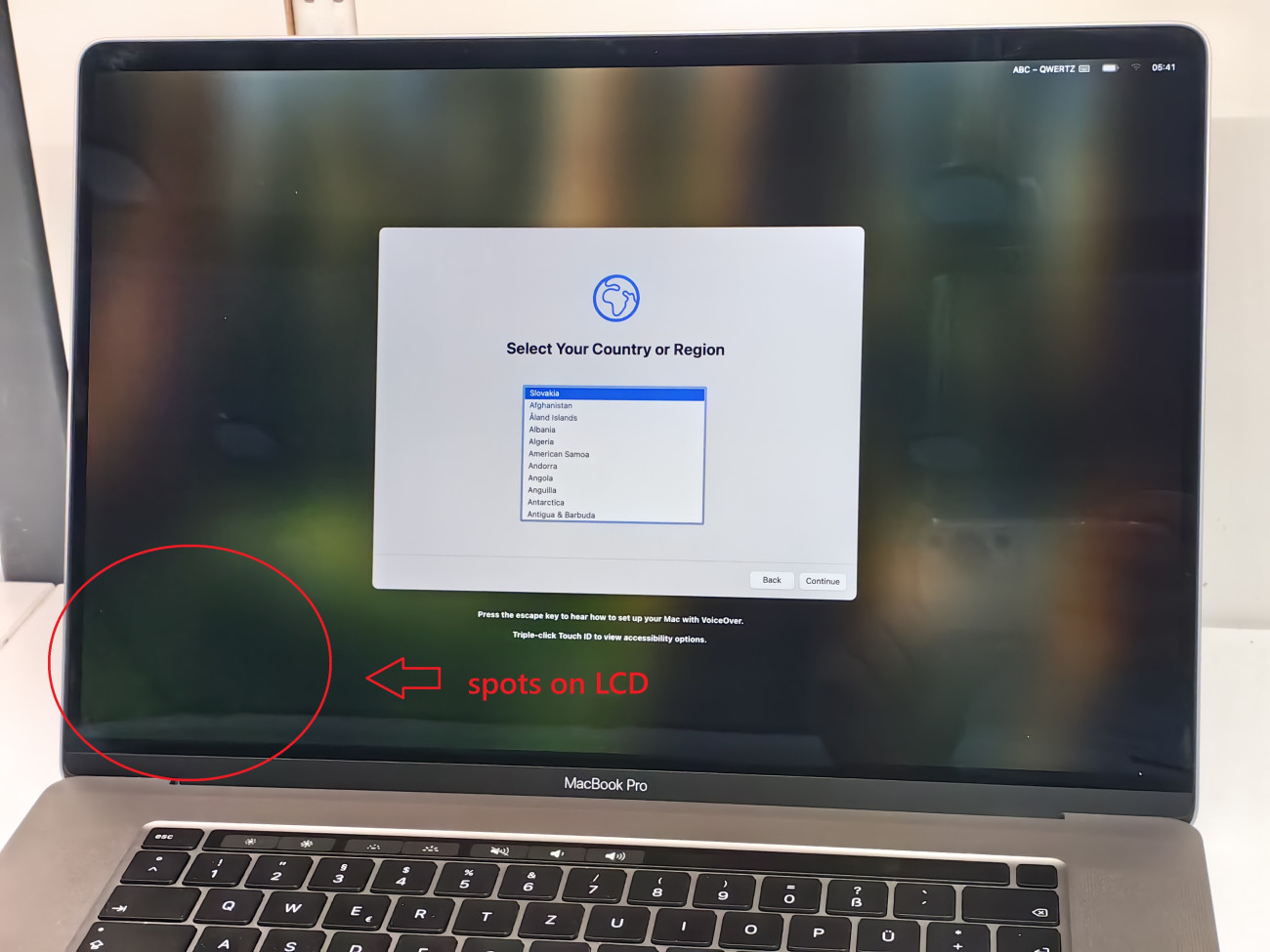 mbp162019sg.jpg