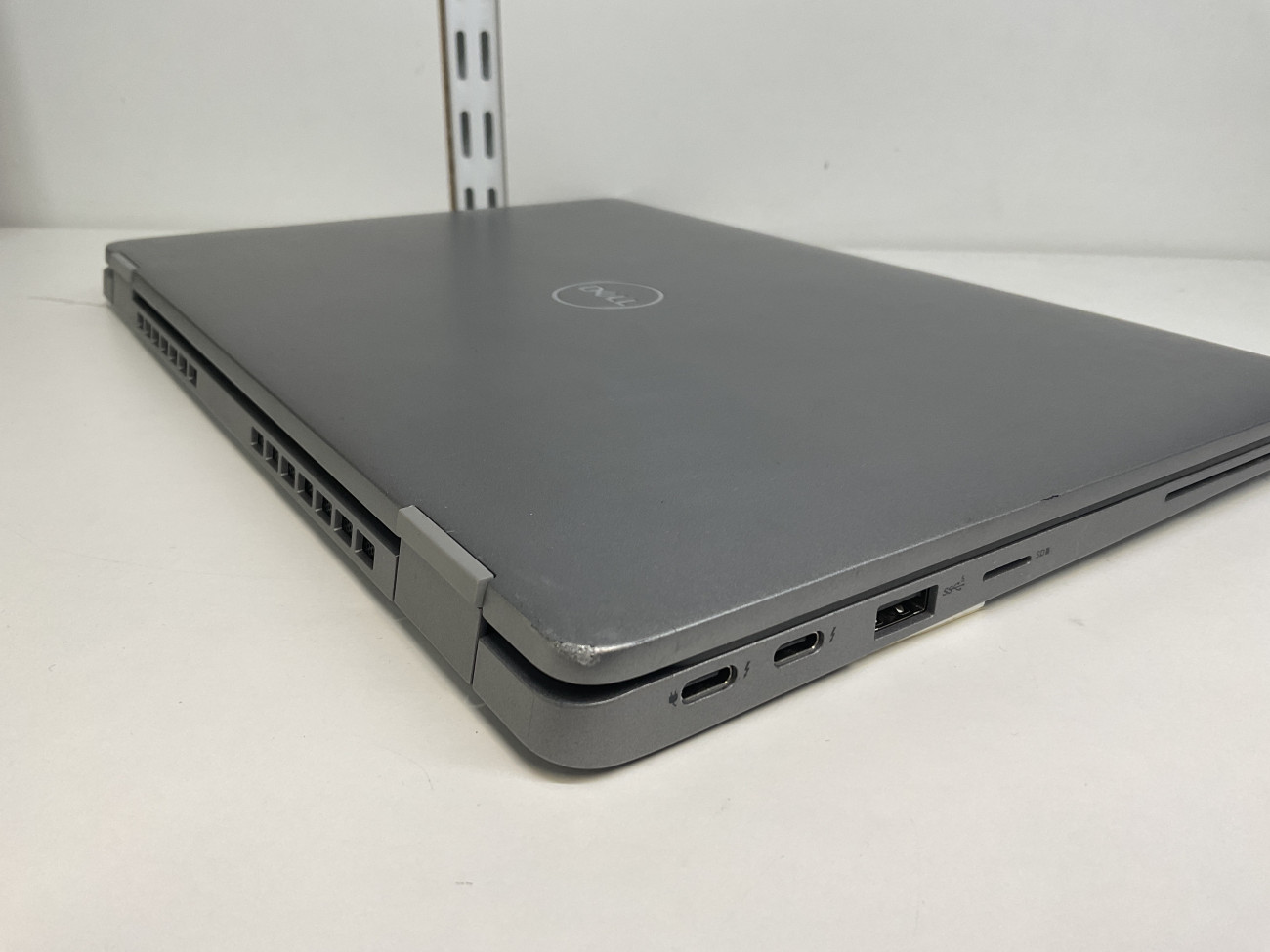 dl5330.jpg