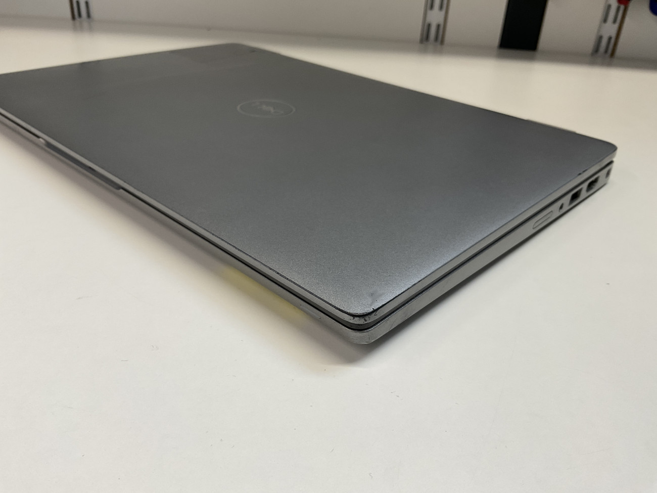 dl5330.jpg