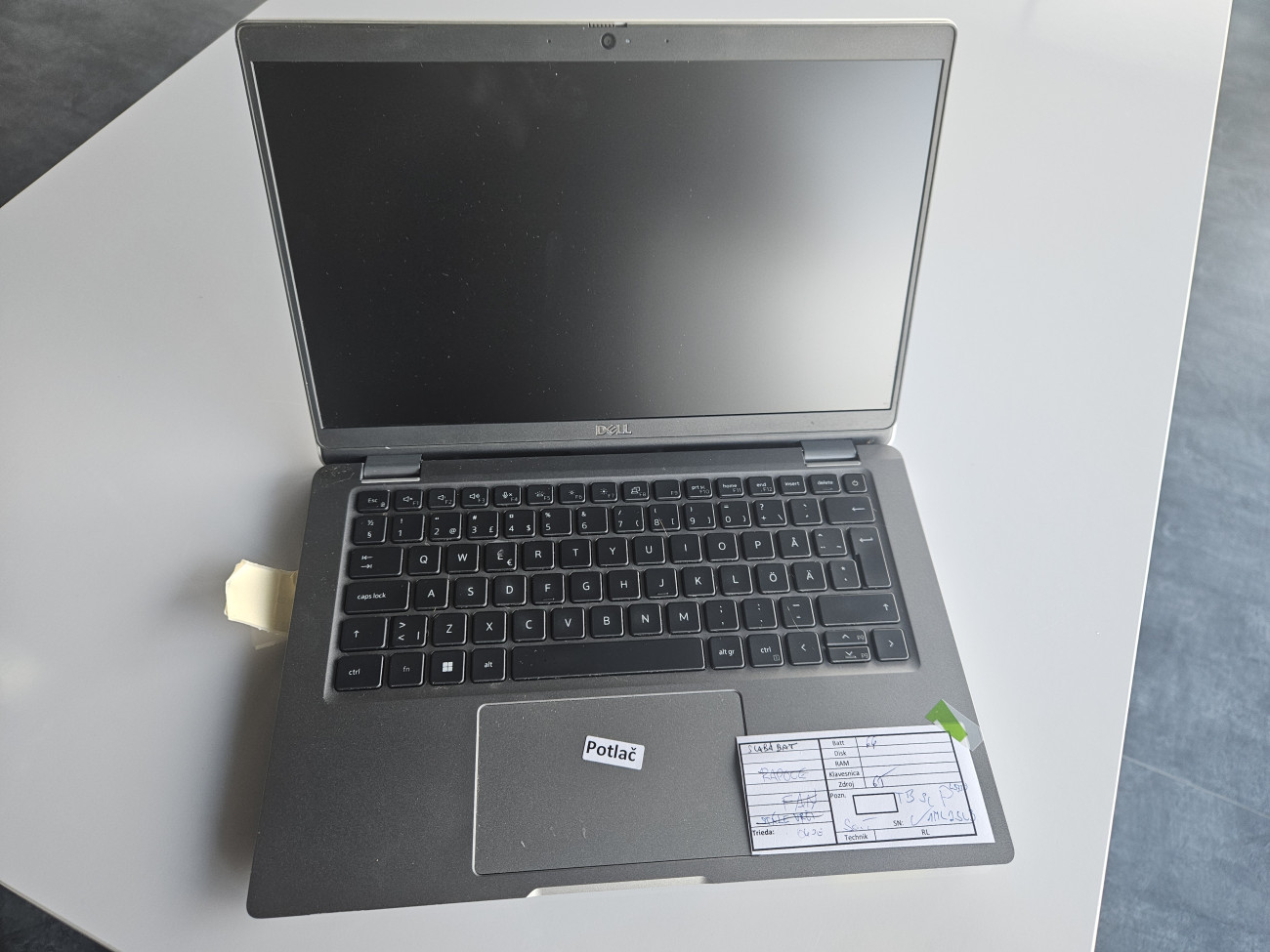 dl5330.jpg