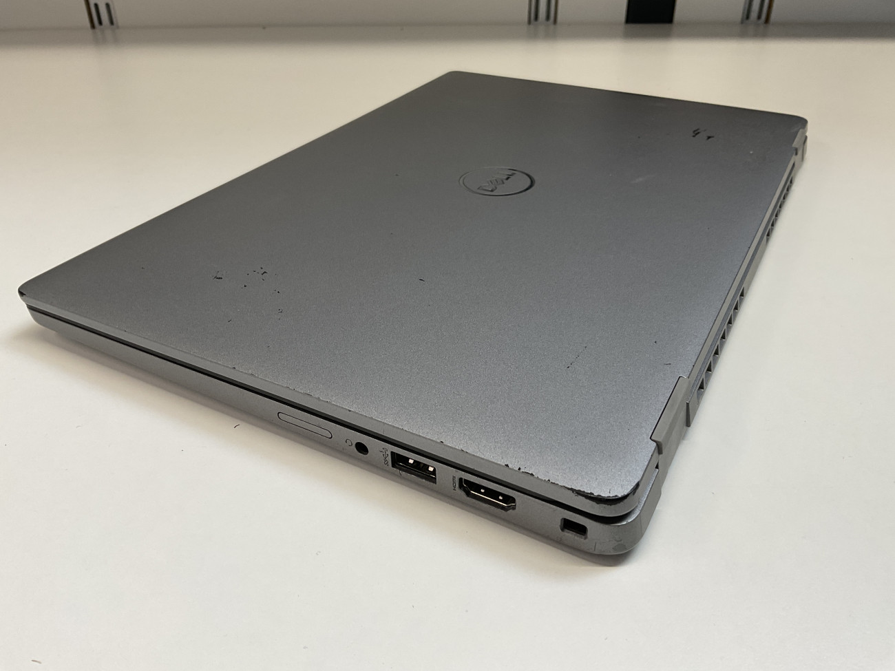 dl5330.jpg
