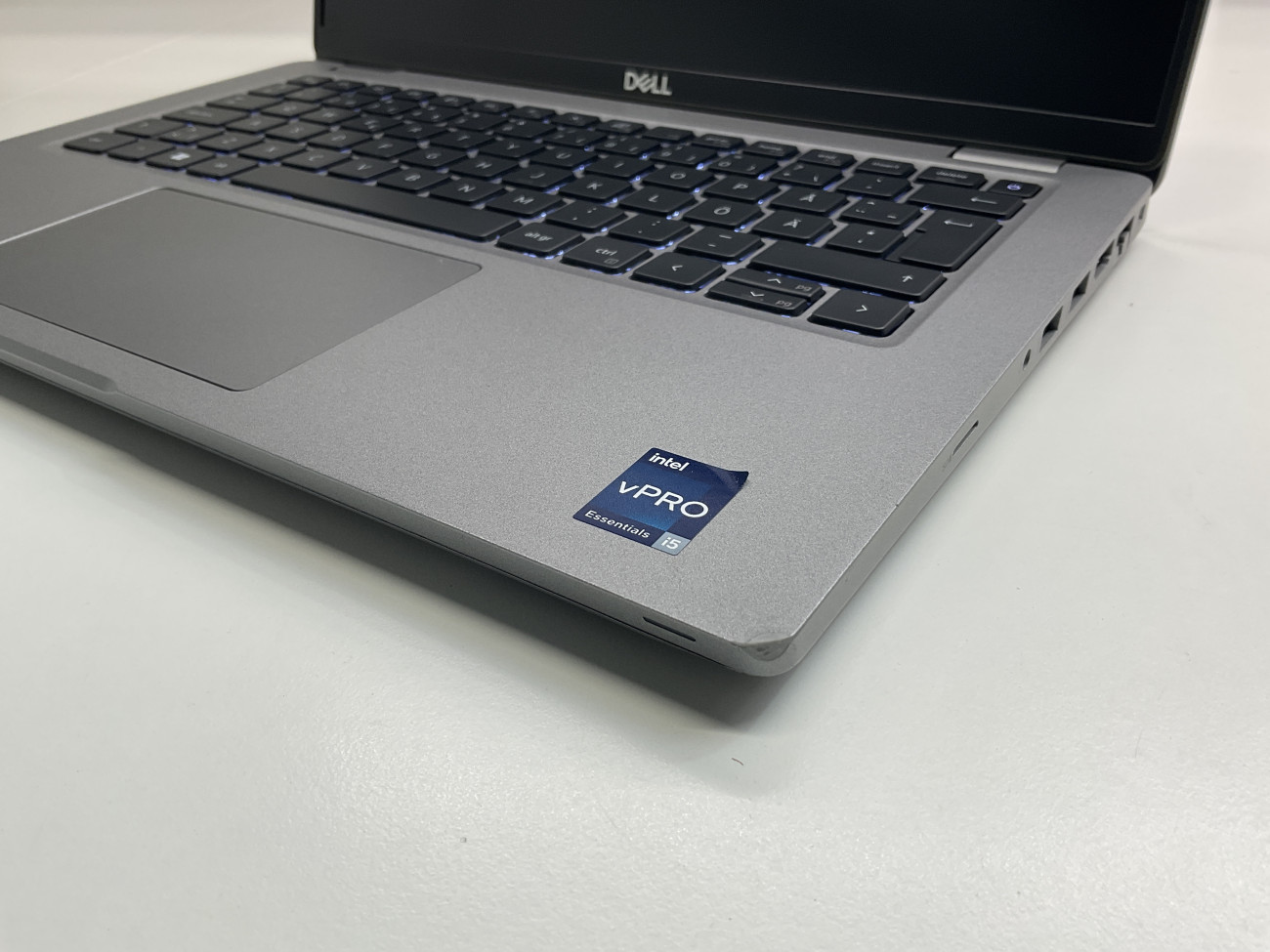 dl5430.jpg