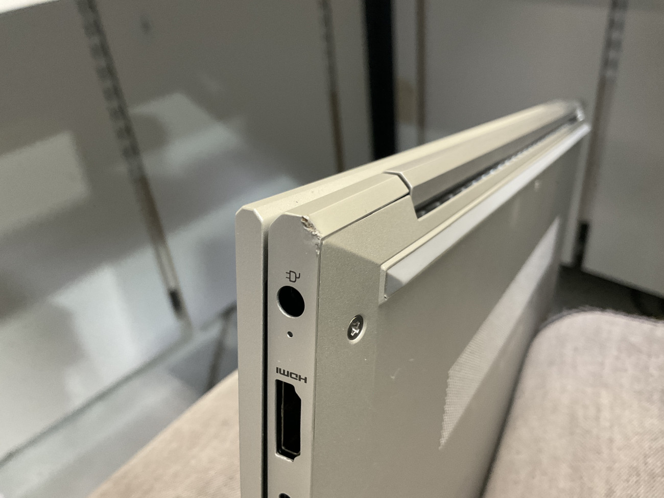 hp830g8.jpg