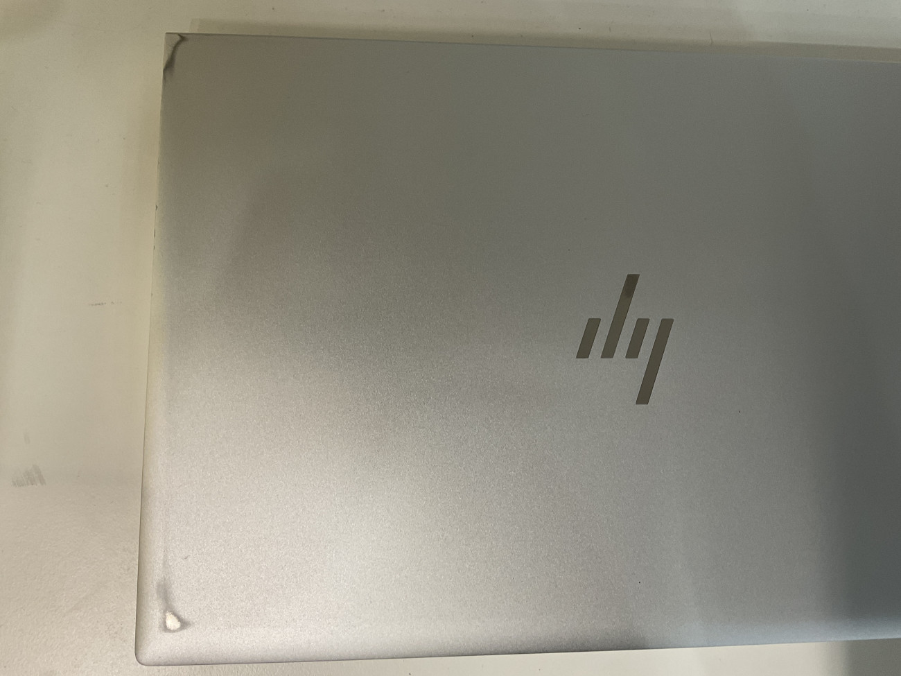 hp830g8.jpg