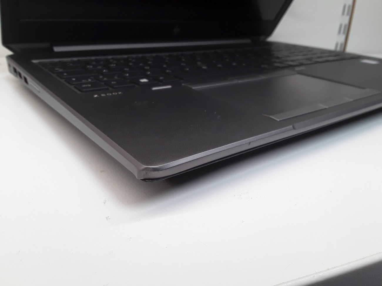 HP15G5.jpg