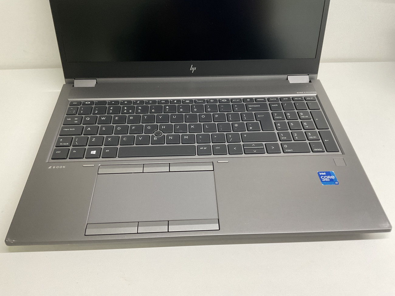 hpzbf15g8.jpg