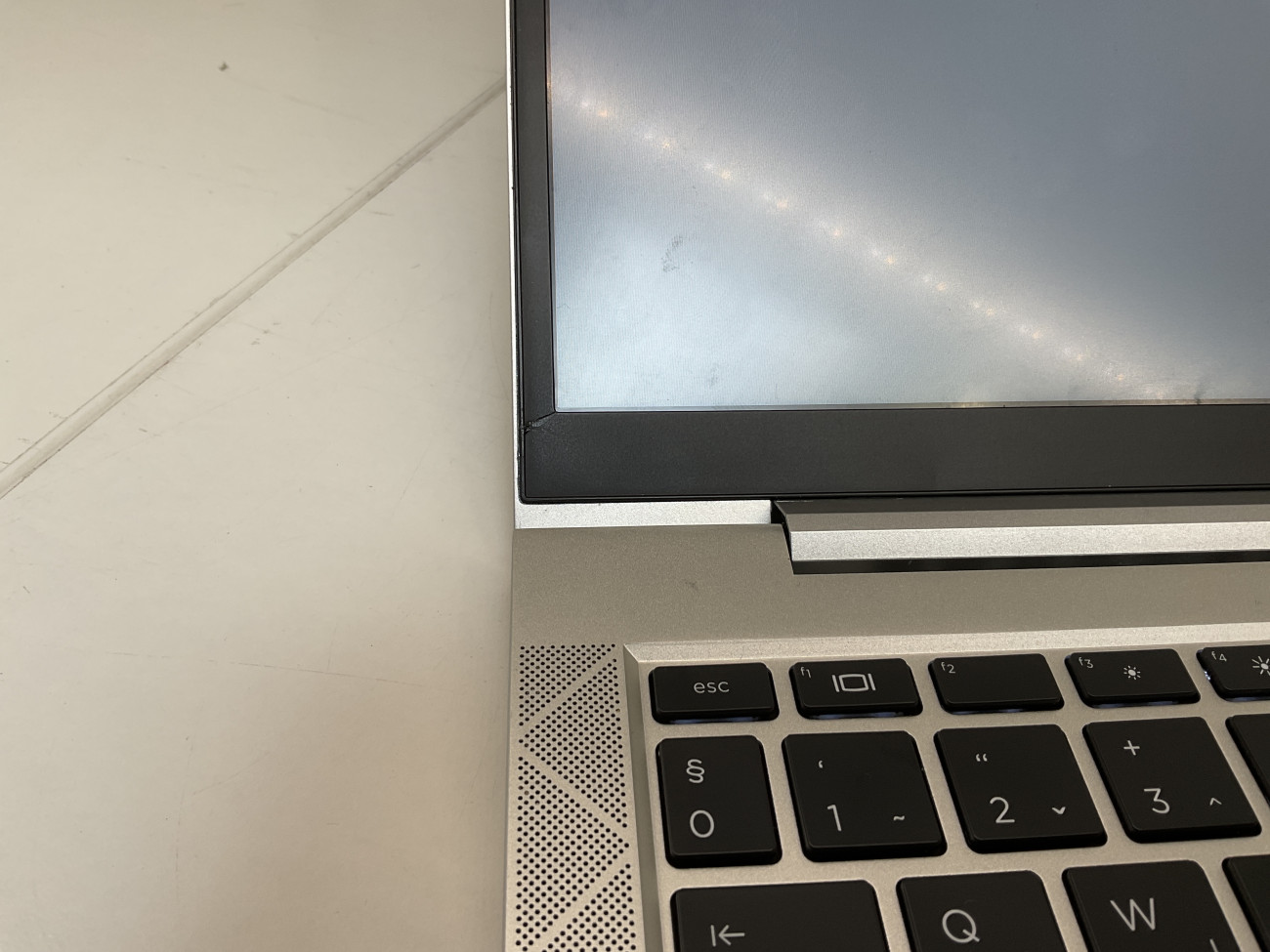 hpe845g8.jpg