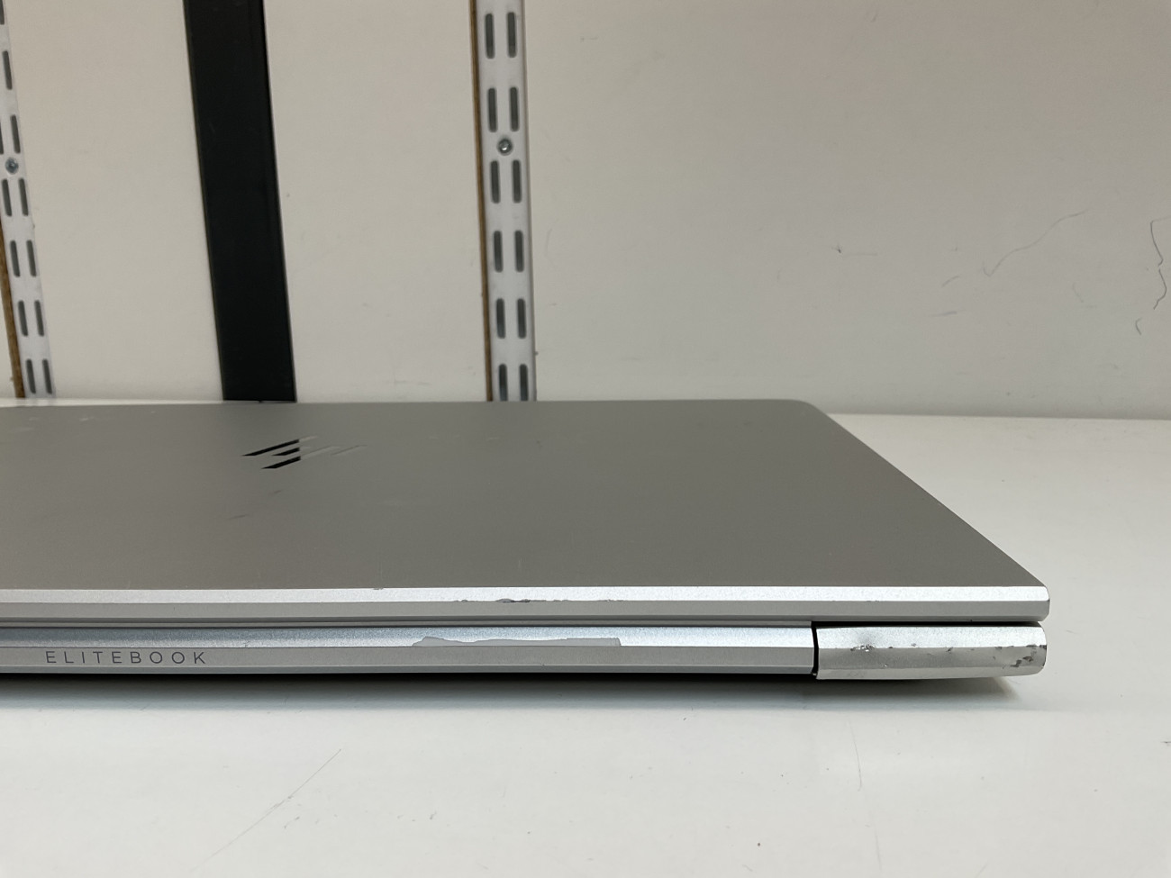 hpe845g8.jpg