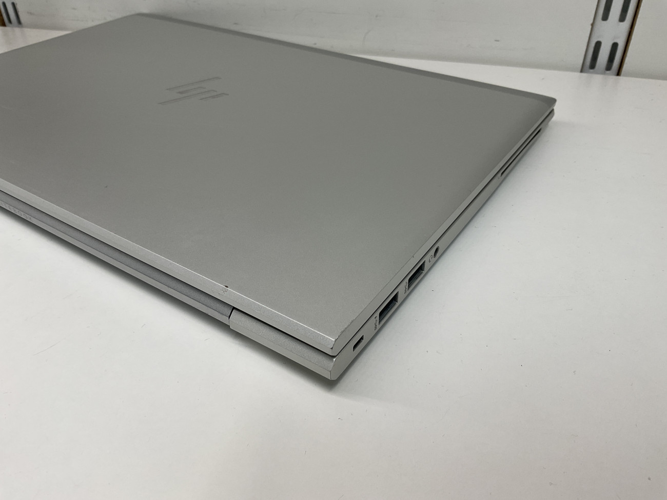 hpe845g8.jpg