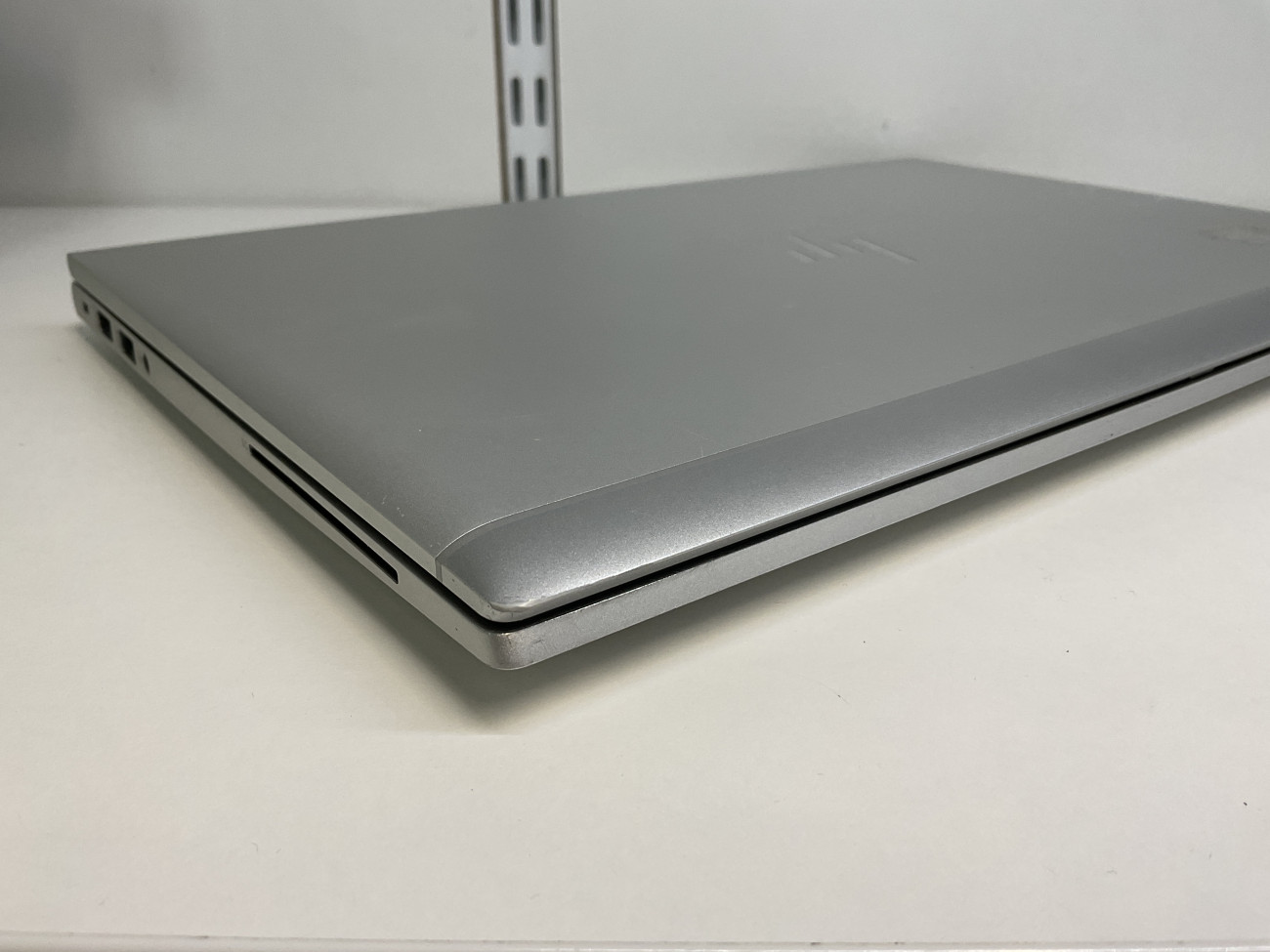 hpe845g8.jpg