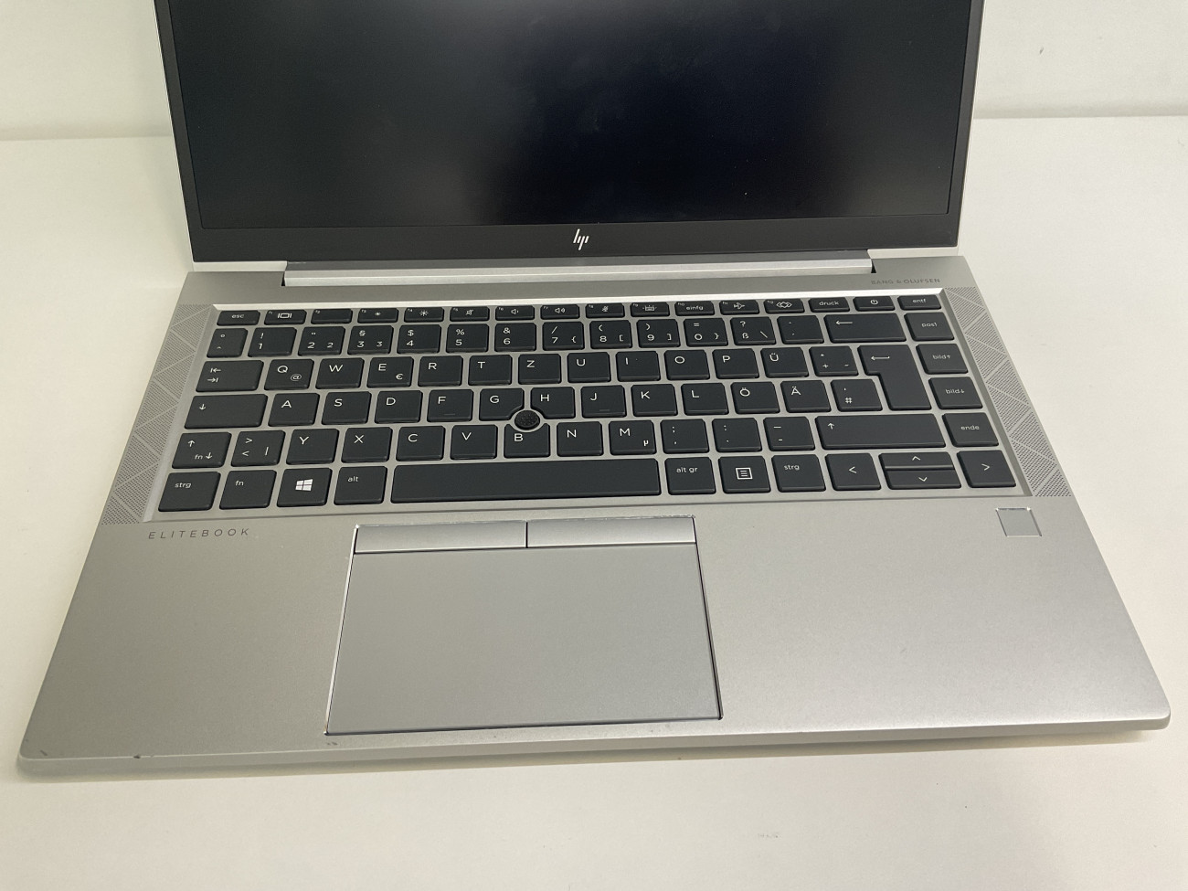 hpe845g8.jpg