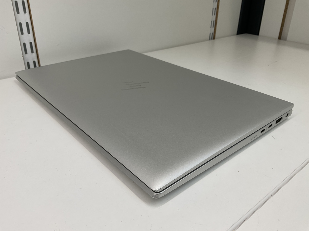 hpeb840845g7.jpg