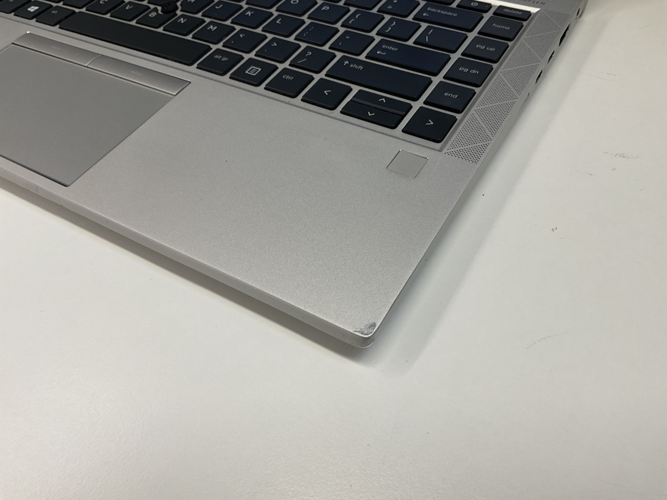 hpeb840845g7.jpg