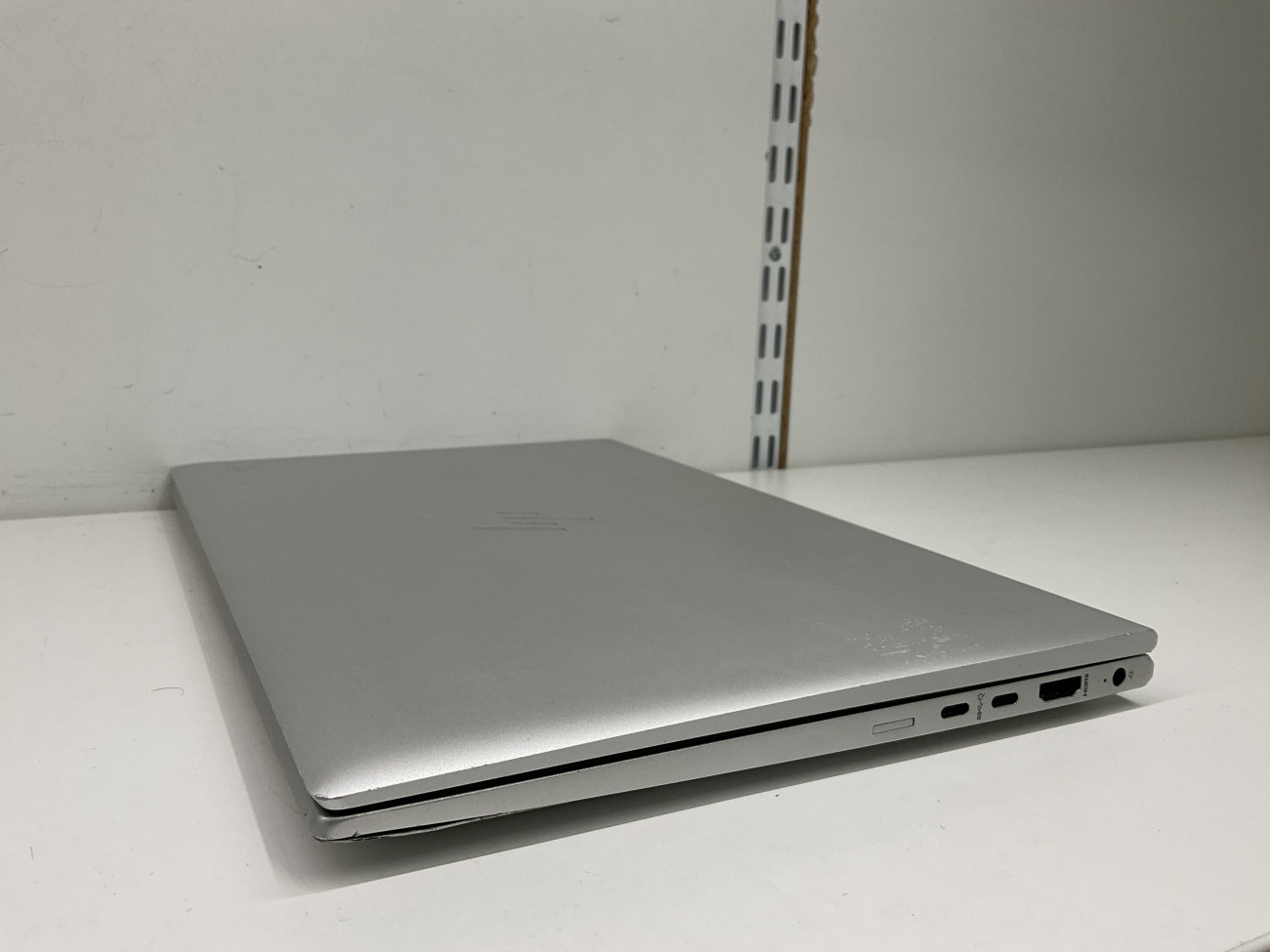 hpeb840845g7.jpg
