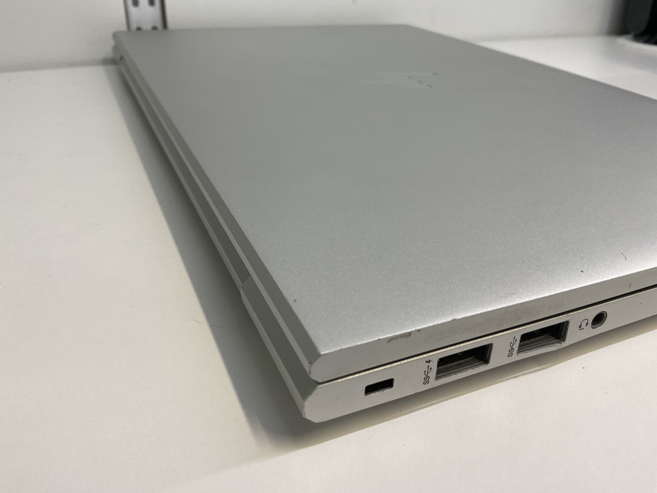 hpeb840845g7.jpg
